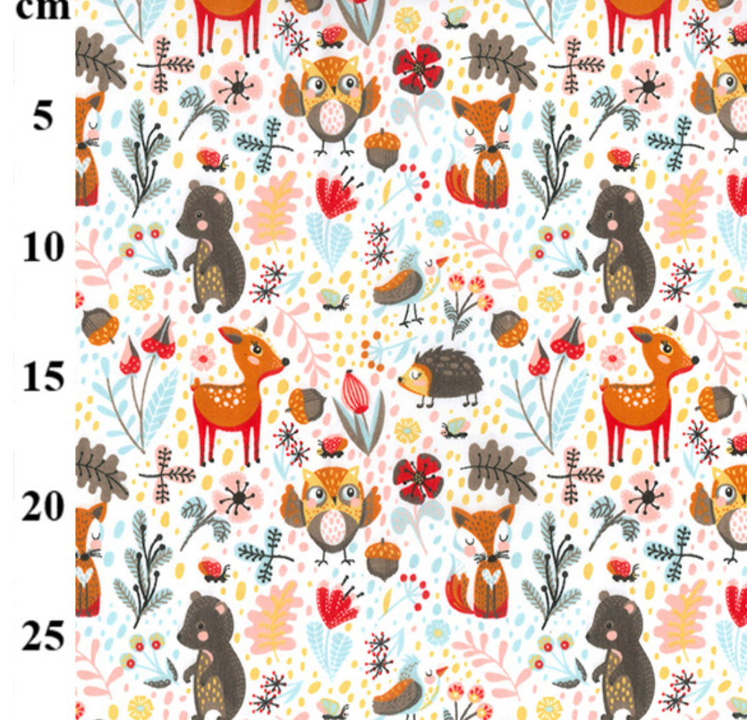 Polycotton Woodland Animals (TC0101)