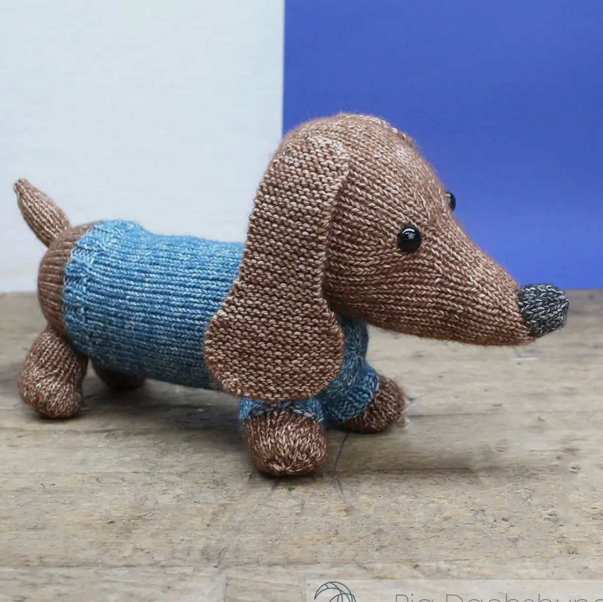 Ria Dachshund Knitting Kit